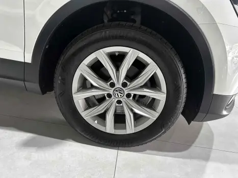 TIGUAN 1.4 250 TSI TOTAL FLEX ALLSPACE COMFORTLINE TIPTRONIC