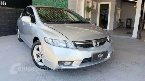 Honda Civic Sedan LXS 1.8/1.8 Flex 16V Aut. 4p 4 portas