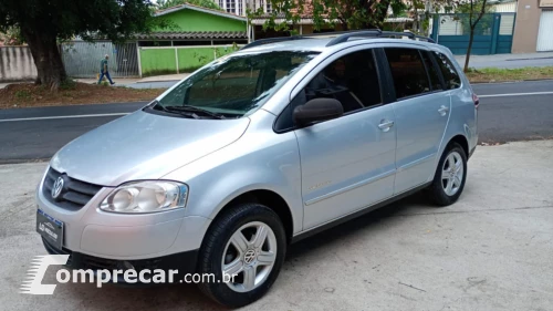 Volkswagen SPACEFOX 1.6 MI Comfortline 8V 4 portas