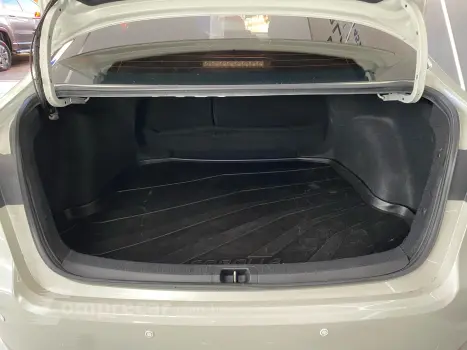 Corolla GLi 2.0 16V Flex Aut.