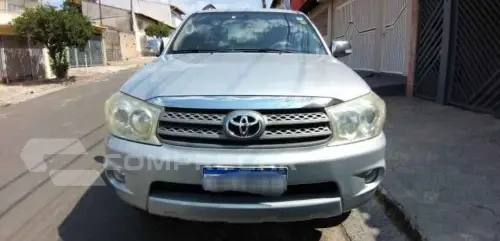 HILUX SW4 2.7 SR 4X2 16V