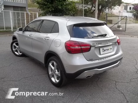 GLA 200 1.6 CGI Style 16V Turbo