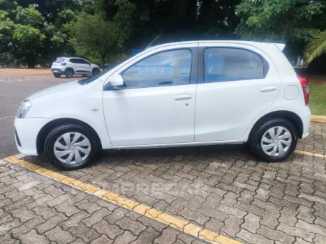ETIOS HATCH - 1.5 XS 16V 4P MANUAL