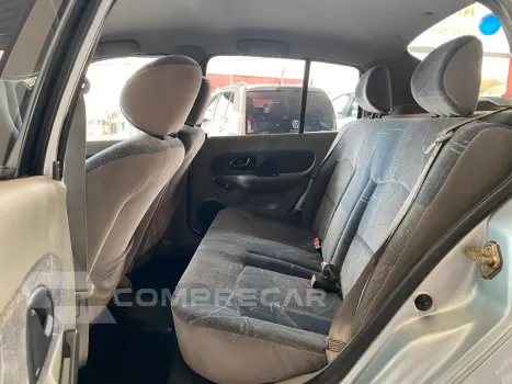 CLIO 1.6 Privilége Sedan 16V