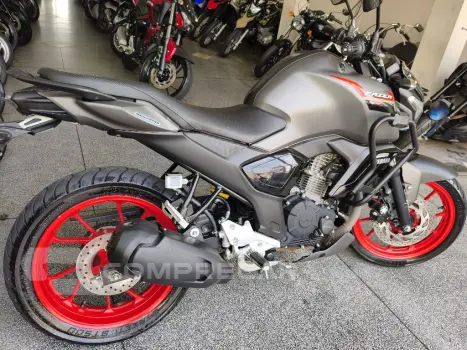 FZ15 150 FAZER CONNECTED FLEX