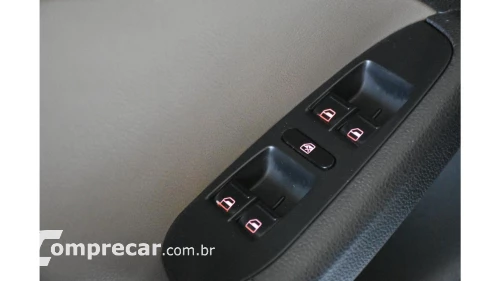 JETTA - 2.0 COMFORTLINE 4P MANUAL