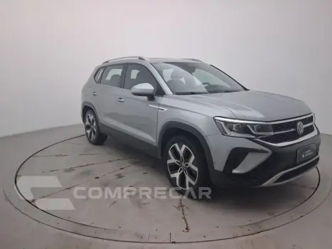 TAOS 1.4 250 TSI TOTAL FLEX HIGHLINE AUTOMÁTICO