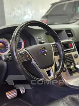 V60 2.0 T5 R Design Turbo