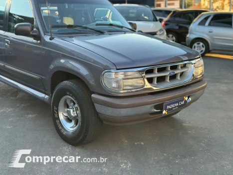 EXPLORER 4.0 XLT 4X4 V6