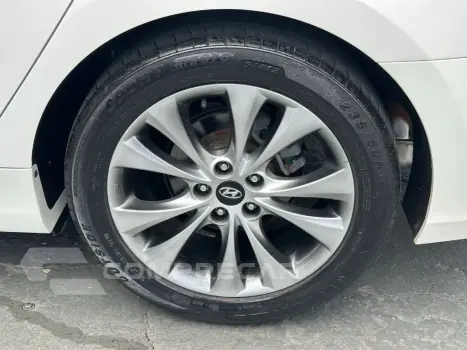 AZERA 3.0 V6 24V 4p Aut.