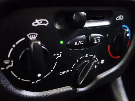 207 - 1.4 ACTIVE 8V 4P MANUAL