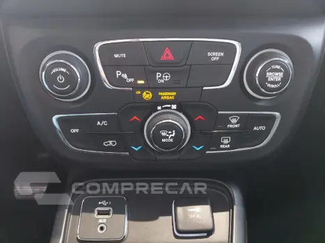 COMPASS 2.0 16V FLEX LONGITUDE AUTOMÁTICO