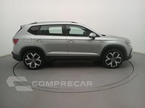 TAOS 1.4 250 TSI TOTAL FLEX HIGHLINE AUTOMÁTICO