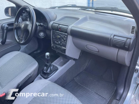 CLASSIC 1.0 MPFI Sedan 8V