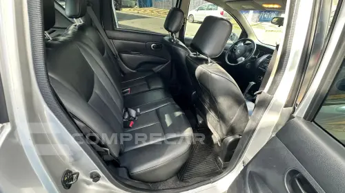 LIVINA 1.8 SL 16V