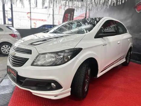 CHEVROLET ONIX 1.4 MPFI EFFECT 8V FLEX 4P MANUAL 5 portas