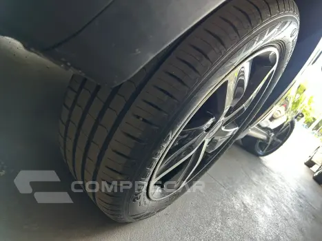 HR-V EX 1.8 Flexone 16V 5p Aut.