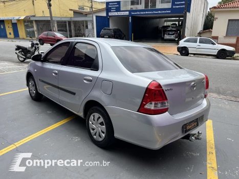 ETIOS 1.5 XS Sedan 16V