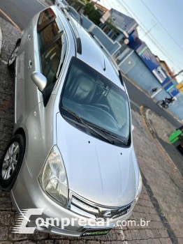 LIVINA GRAND SL 1.8 16V Flex Fuel Aut.
