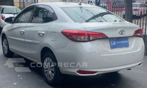 Yaris Sedan 1.5 16V 4P FLEX XLS MULTIDRIVE AUTOMÁTICO CVT