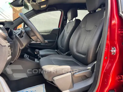 CAPTUR Intense Bose 1.6 16V Flex 5p Aut.