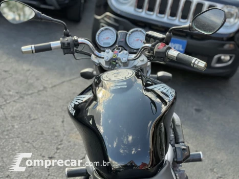 CB 600F HORNET