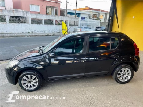 Renault SANDERO 1.6 Expression 8V 4 portas
