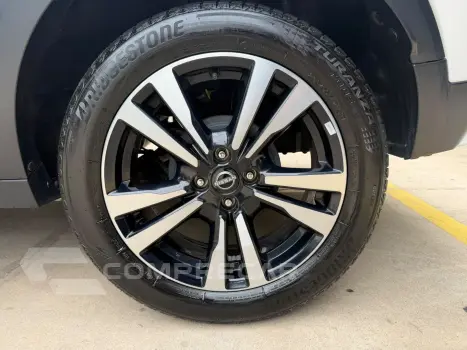 Kicks 1.6 16V Flexstart Exclusive Xtronic