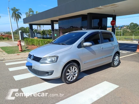 Volkswagen FOX 1.6 MI Prime 8V 4 portas