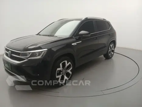 Volkswagen TAOS 1.4 250 TSI TOTAL FLEX HIGHLINE AUTOMÁTICO 4 portas