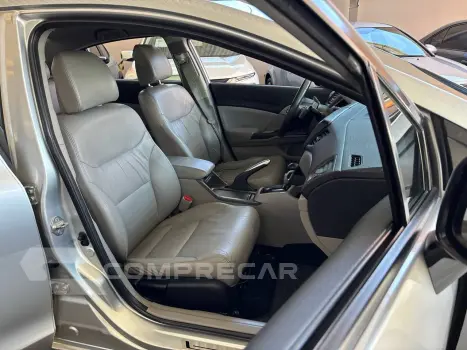 Civic Sedan LXR 2.0 Flexone 16V Aut. 4p
