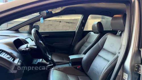 Civic Sedan LXS 1.8/1.8 Flex 16V Aut. 4p