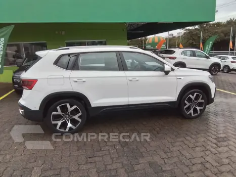 TAOS 1.4 250 TSI TOTAL FLEX HIGHLINE AUTOMÁTICO