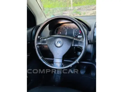 POLO SEDAN 1.6 MI COMFORTLINE 8V FLEX 4P MANUAL