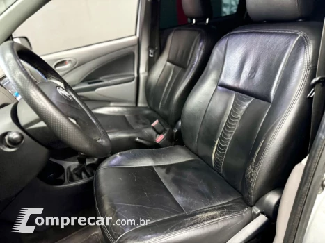 ETIOS 1.5 XLS Sedan 16V