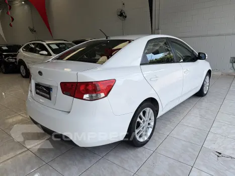 CERATO 1.6 Sedan 16V