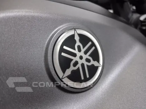 YAMAHA FZ25 FAZER ABS