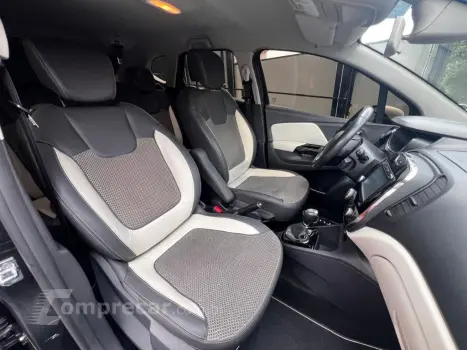 CAPTUR Intense 2.0 16V Flex 5p Aut.