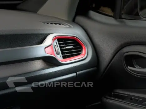 RENEGADE 2.0 16V Turbo Trailhawk 4X4