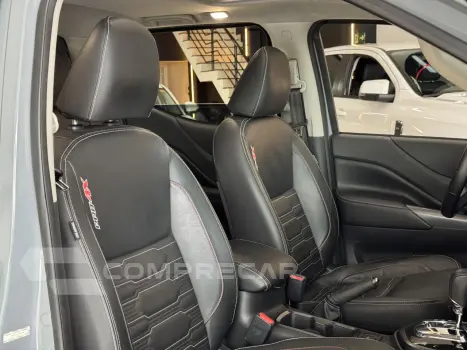 Frontier 2.3 16V PRO4X CABINE DUPLA 4X4 BI-TURBO DIESEL AUTO