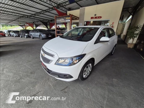 CHEVROLET ONIX 1.4 MPFI LT 8V 4 portas