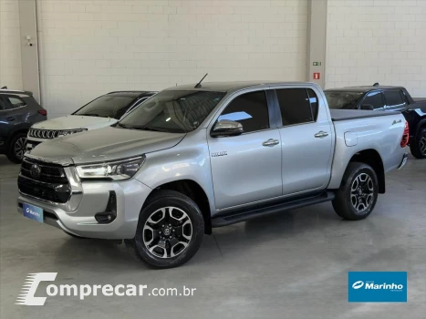 Toyota HILUX 2.8 D-4D TURBO DIESEL CD SRX 4X4 AUTOMÁTICO 4 portas