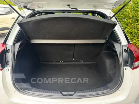 YARIS 1.5 16V FLEX XLS CONNECT MULTIDRIVE