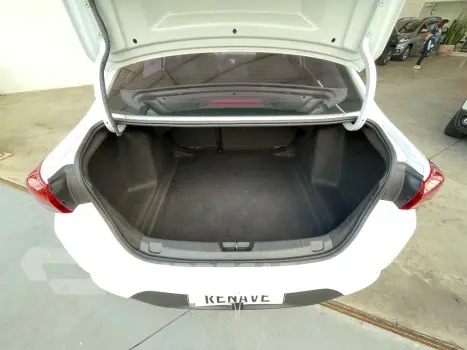 ONIX SEDAN Plus LTZ 1.0 12V TB Flex Mec.