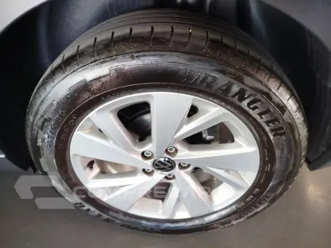 Nivus 1.0 200 Tsi Total Flex Sense Automático