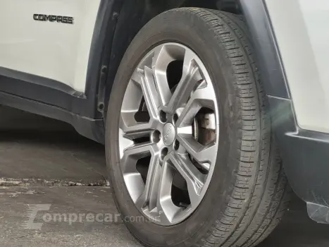 COMPASS LONG. T270 1.3 TB 4x2 Flex Aut.