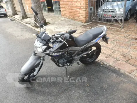 Fazer 250