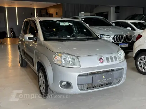 Fiat UNO 1.0 EVO VIVACE 8V FLEX 4P MANUAL 4 portas
