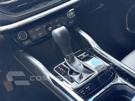 COMMANDER 1.3 T270 TURBO FLEX LONGITUDE AT6