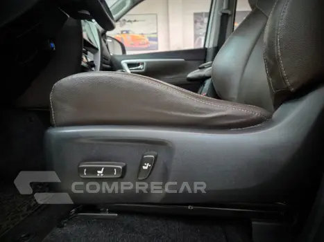 HILUX SW4 2.8 SRX 4X4 7 LUGARES 16V TURBO INTERCOOLER DIESEL